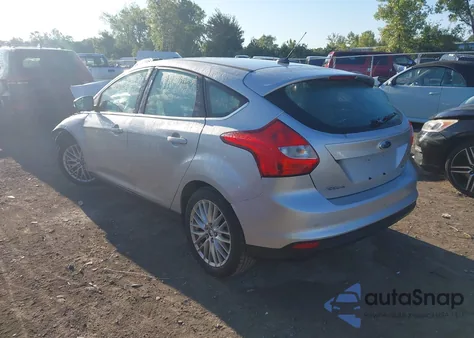 2012 Ford Focus Sel z USA, uszkodzony, nr VIN 1FAHP3M25CL156104